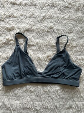 SKIMS Wireless Bralette in Green Gray NWOT